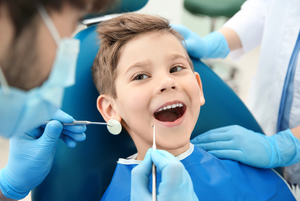 Лечение зубов детям